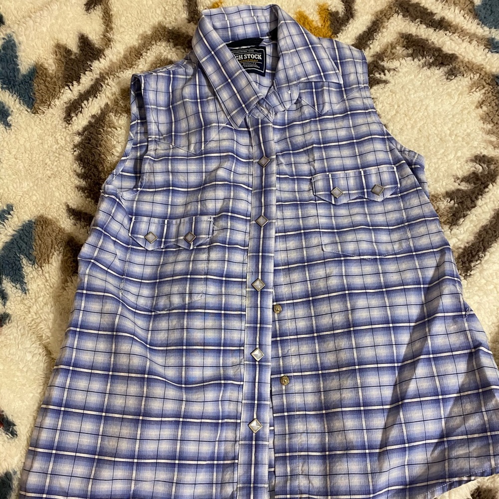 Rough stock button up